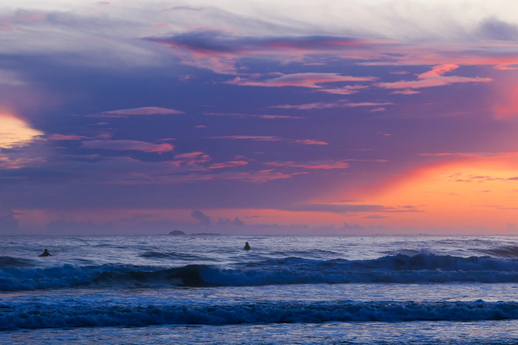 Tofino_Surf_Photography-Sunsets_Spice_and_Waves_that_Are_Nice-2.jpg