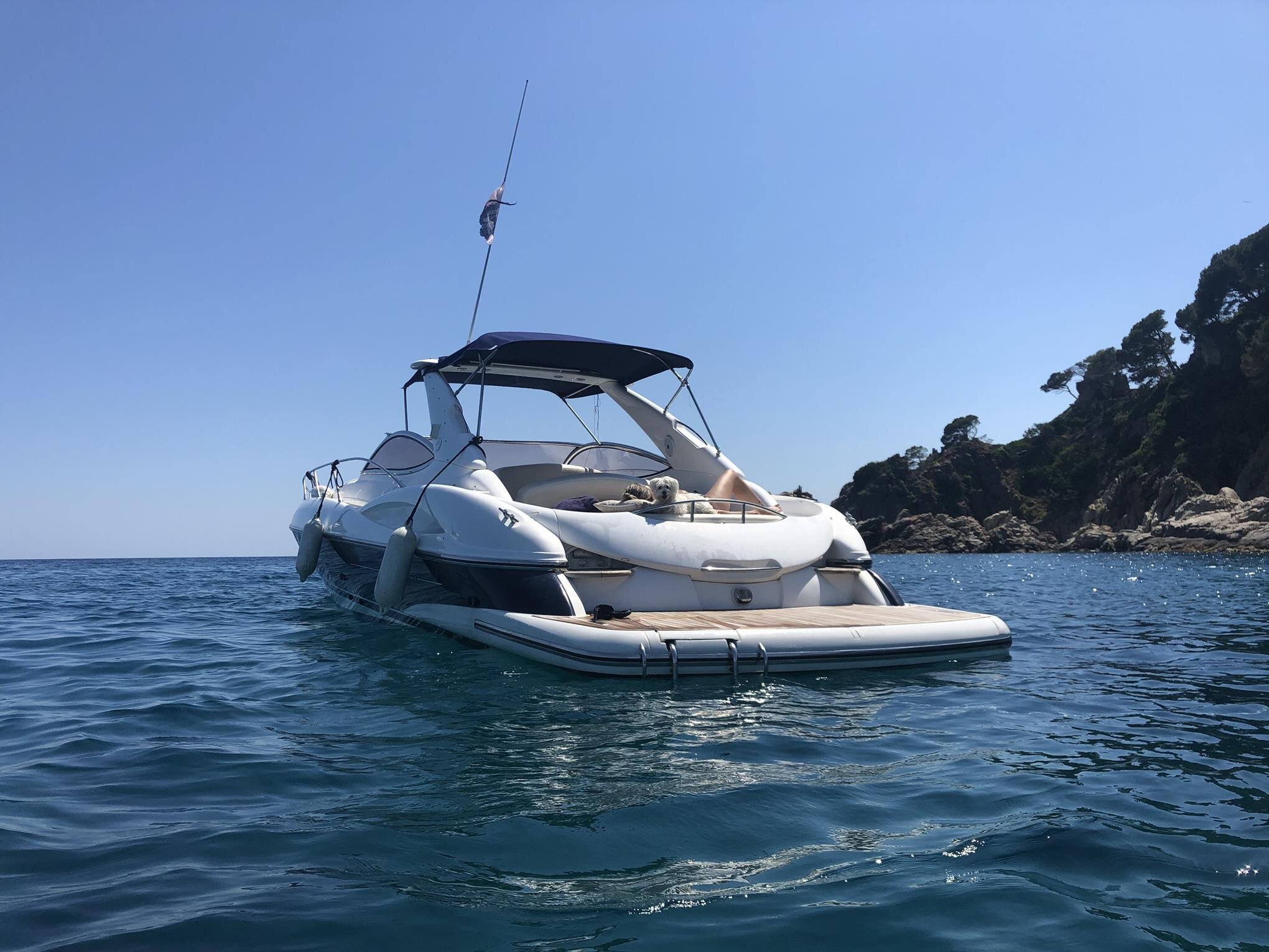 Costa Brava Yacht Charter - relax1.jpg