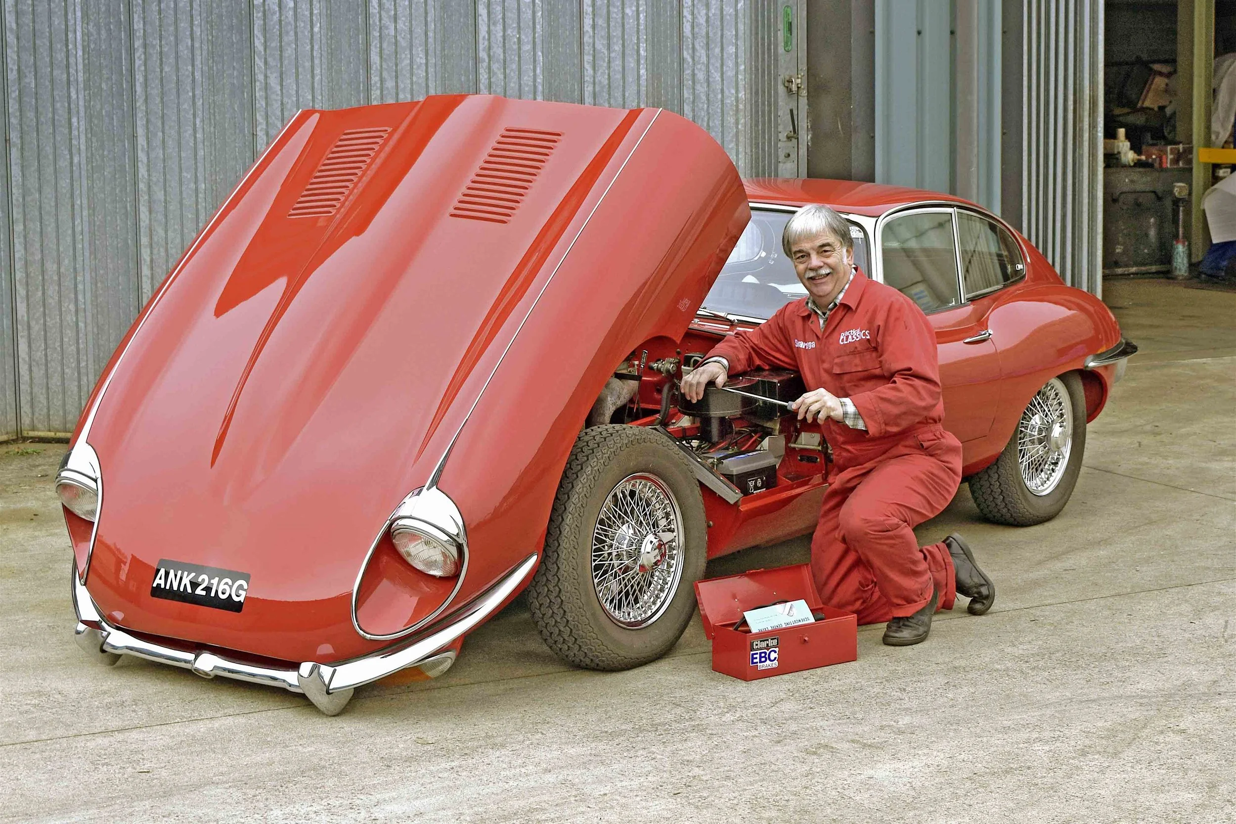04 JAG.jpg