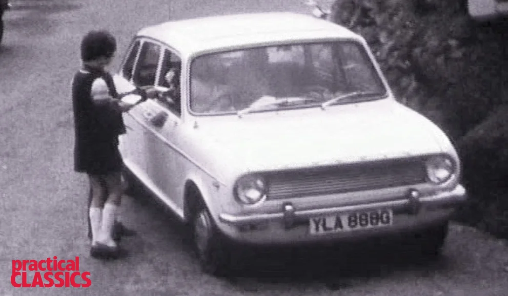 John signs one final autograph before driving away. Minutes later, he and Yoko would end up injured in a ditch.