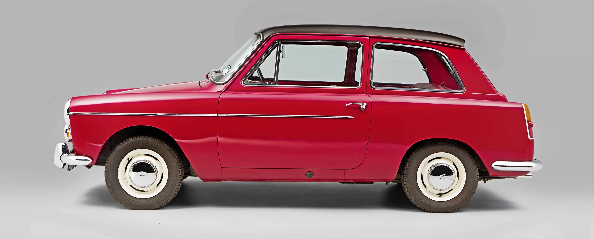 Few family cars of the Sixties have as much charm as the A40, in part thanks to its arrival in the late 1950s. That styling was courtesy of Pininfarina; this was the first BMC model to be designed by the legendary styling house. The A40 was also the world's first mass-produced hatchback, which offers even more usability than the regular saloon, although both cars share the same silhouette. The A40 shares many mechanical components with the A30/A35, MG Midget and Sprite, as well as engines and gearboxes from the Morris Minor, so parts supply is plentiful. We show you how to buy the best in the new issue of Practical Classics.
