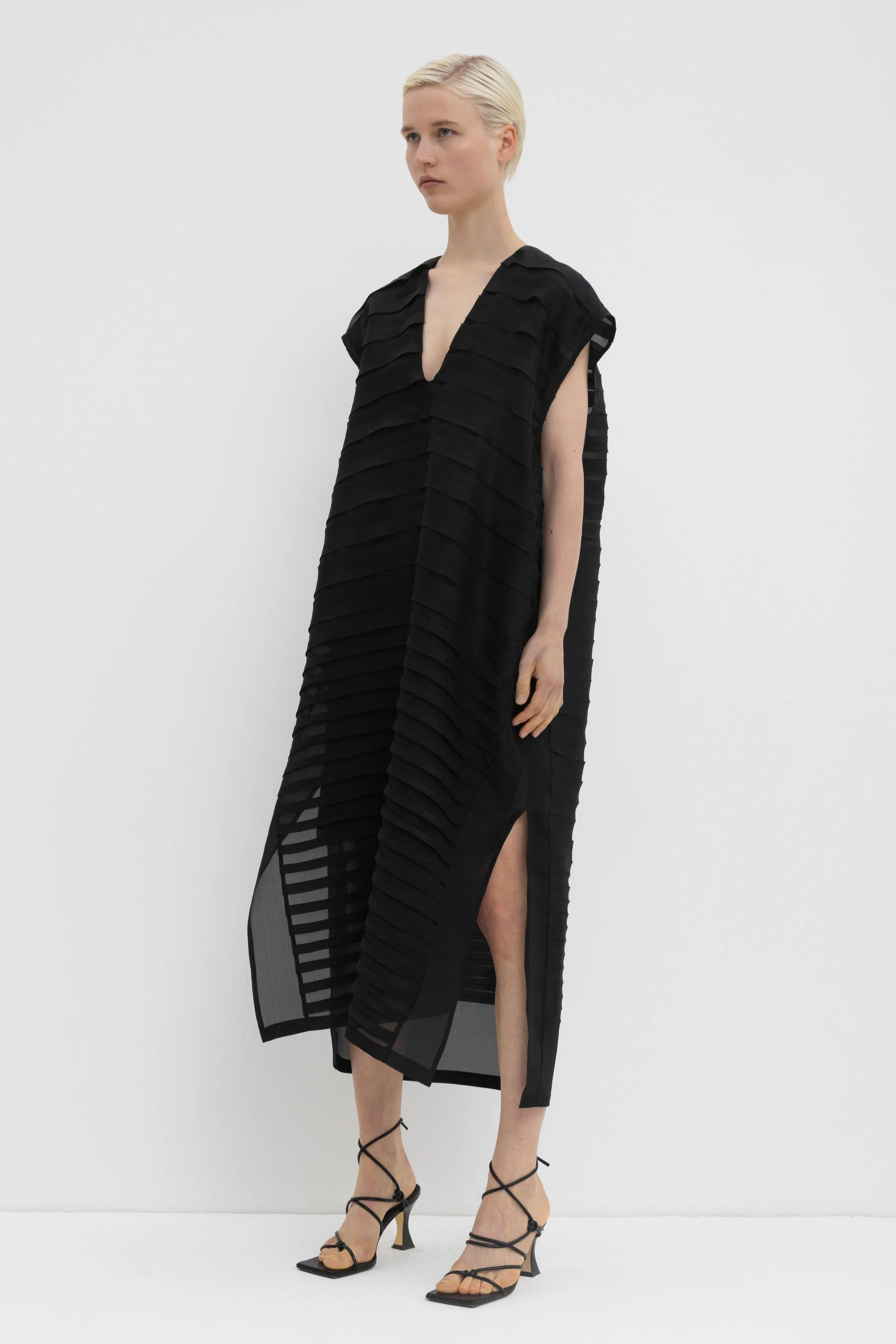 DERALO 8612 BLACK_8612 - BLACK2.jpg