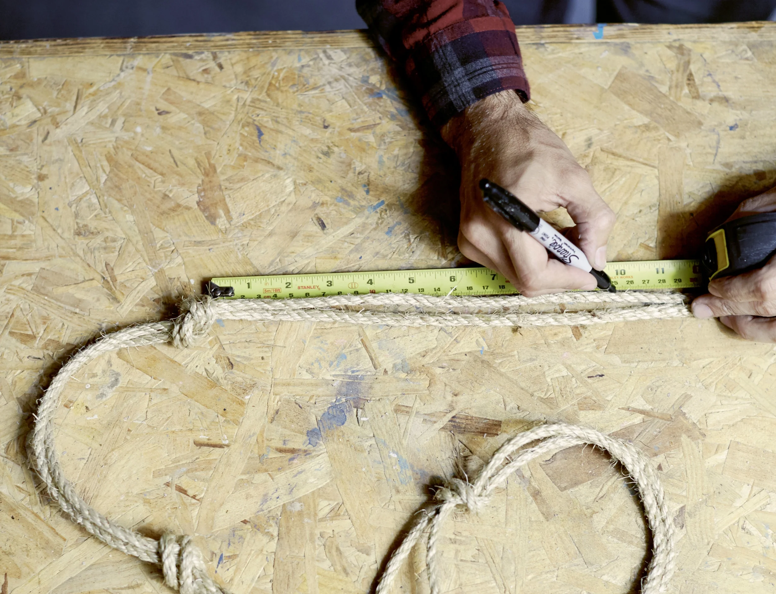 4. Measure and knot ropes.jpg