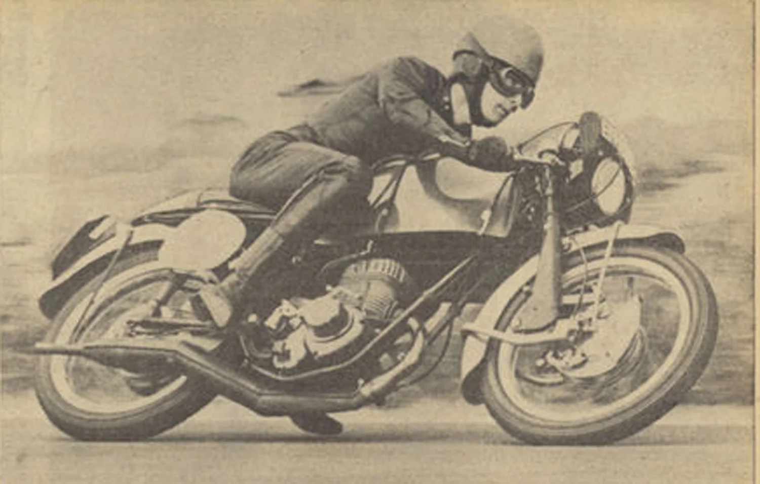Sean Wood tests the Conquest for MCN in 1966