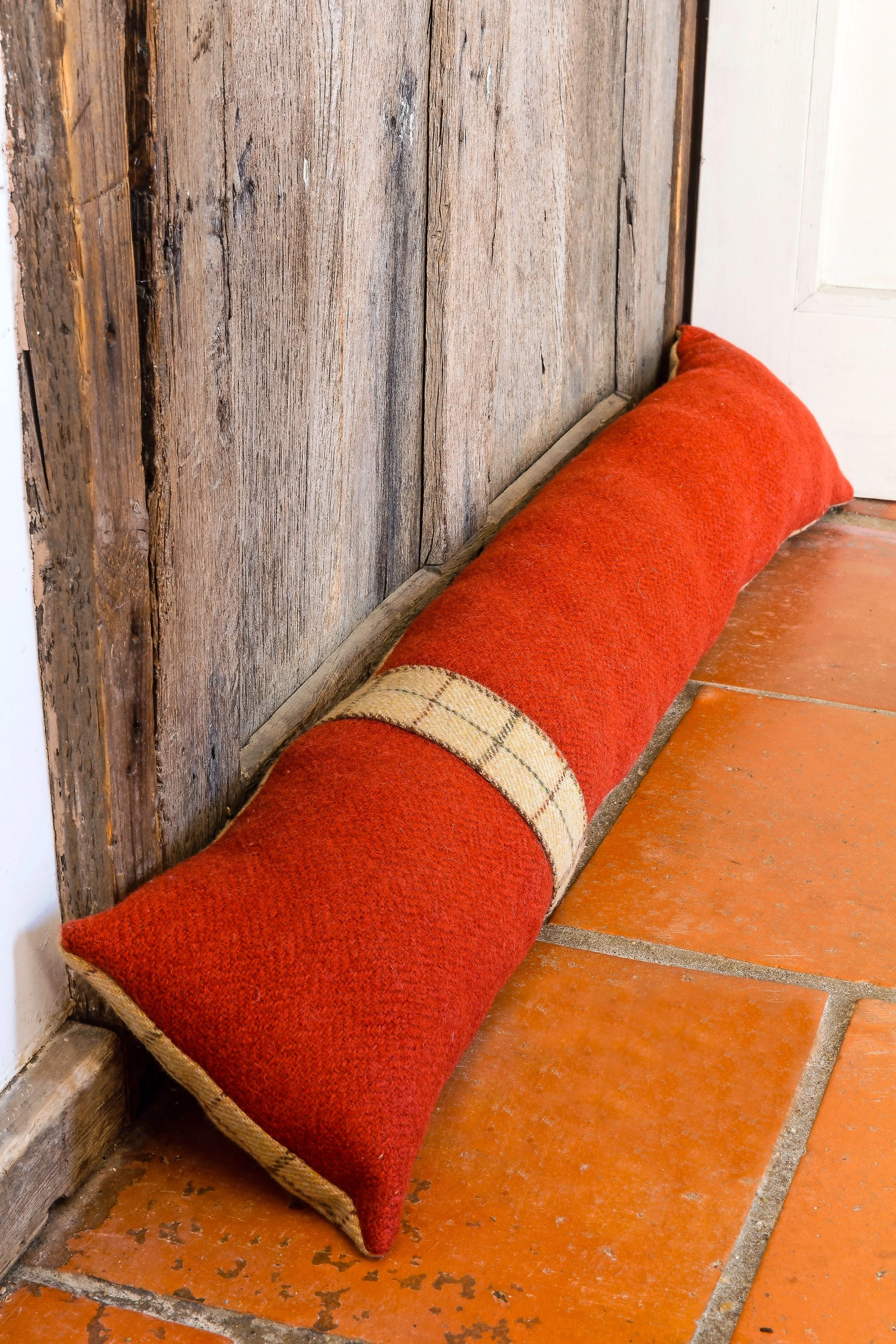 Craft-project-LandScape-magazine-draught-excluder-2.jpg