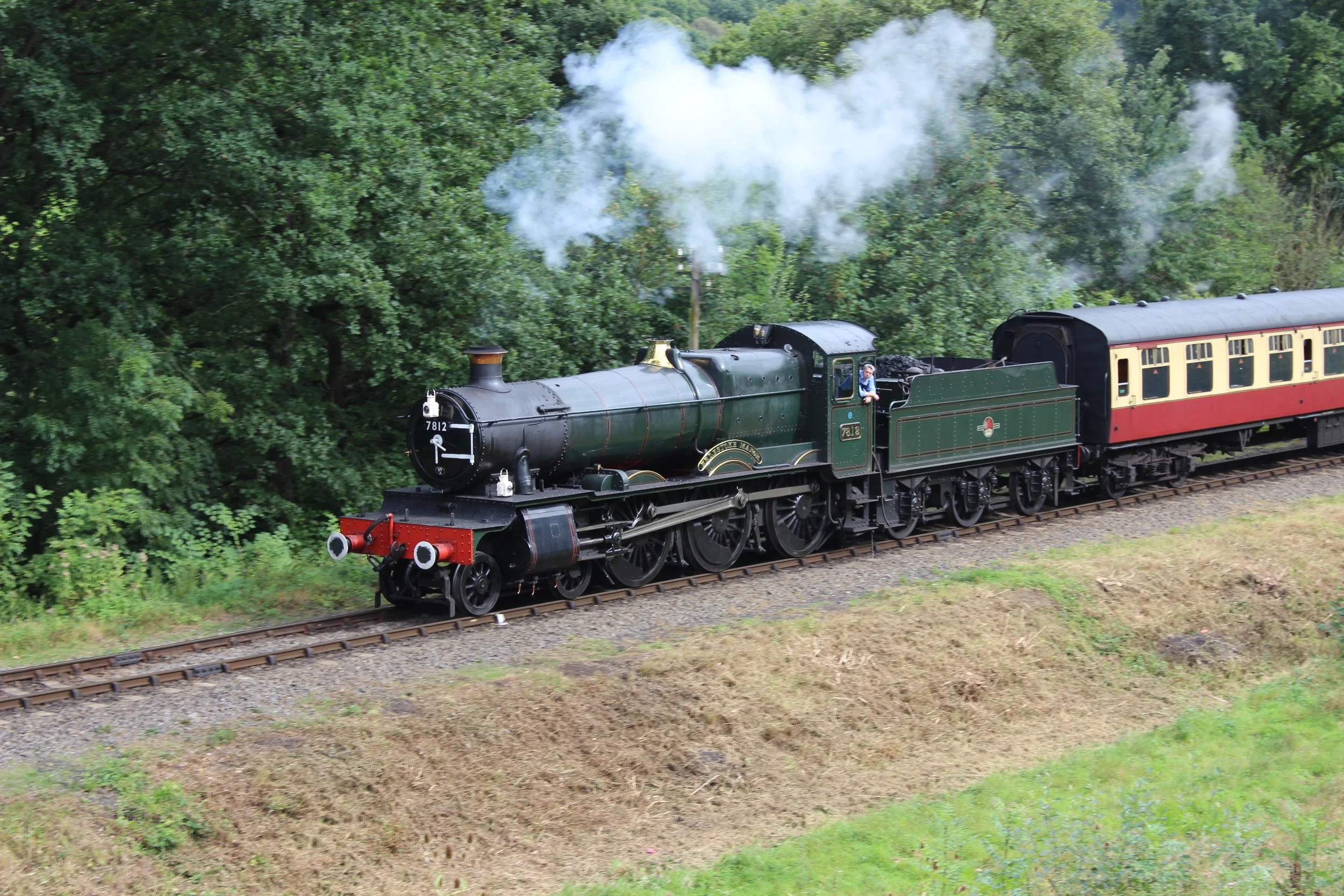 Could it be putting in an appearance? ‘Manor’ No. 7812 Erlestoke Manor , complete with Danny’s Bull on the smokebox and buffers, rounds the curve opposite The Engine House at Highley with a train bound for Bridgnorth on September 9 2016. THOMAS BRIGHT