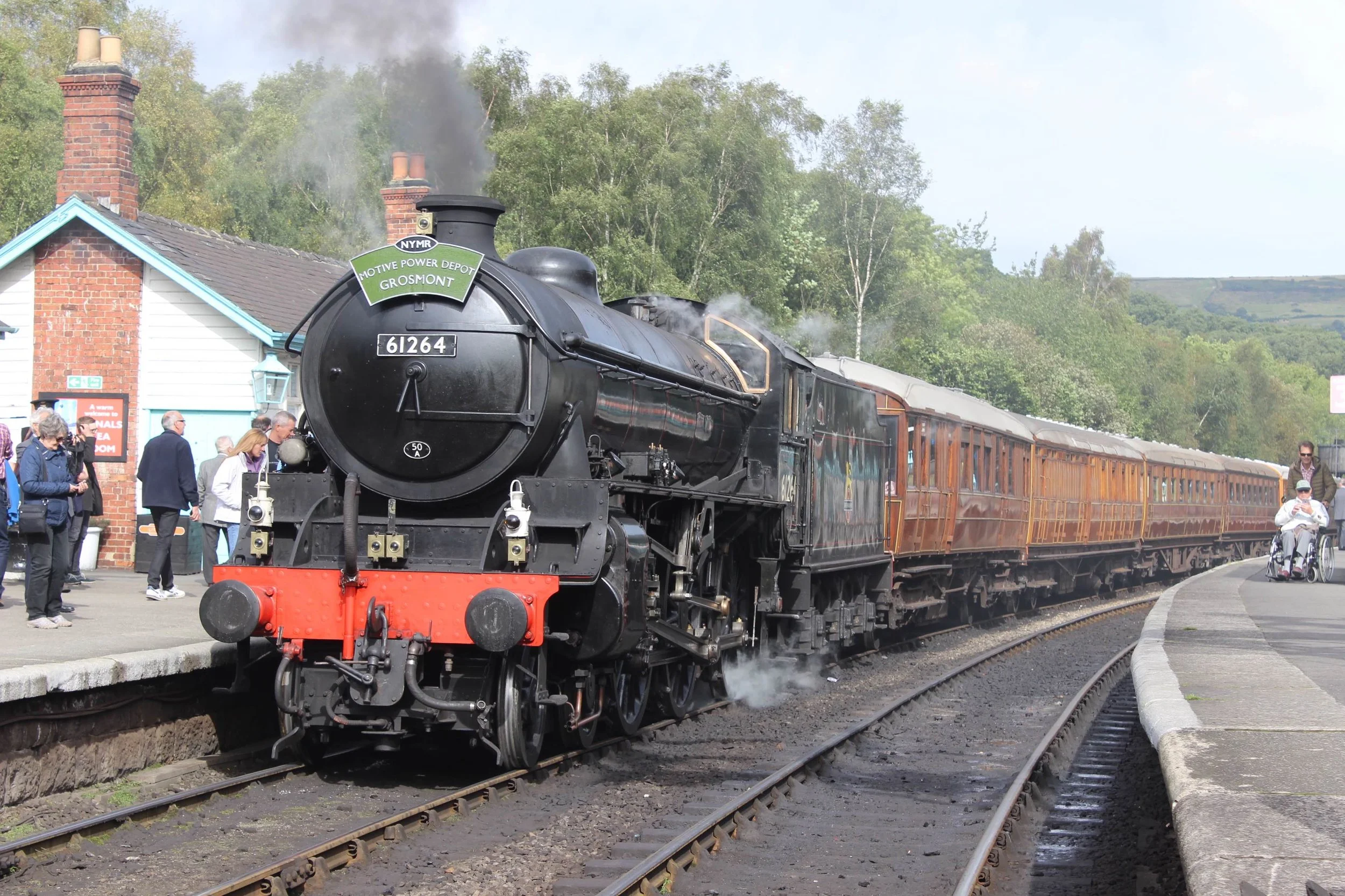 NYMR-based ‘B1’ No. 61264 prepares to leave Grosmont with the line’s much-loved teak set in tow on September 24 2016, the day Thompson Third Corridor No. 1623 was launched into traffic. THOMAS BRIGHT/SR