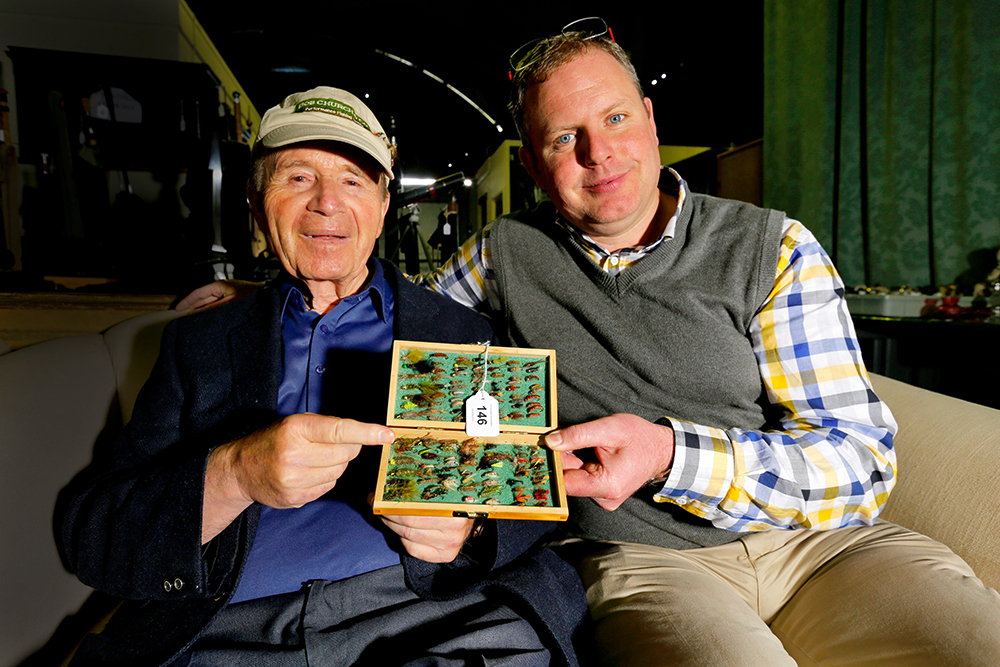Bob Church (left) with auctioneer John Humbert. 
