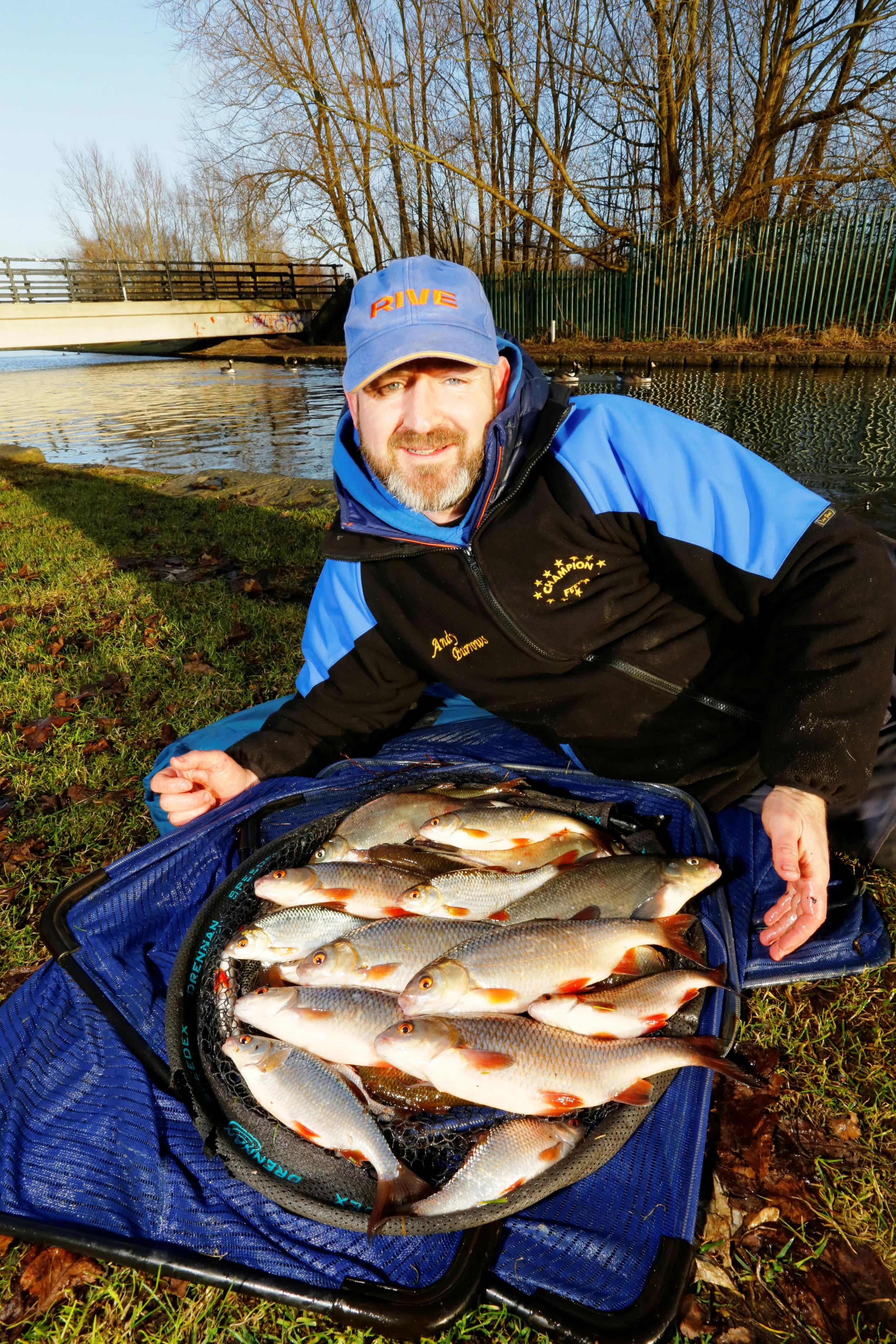 catch-quality-winter-roach-from-a-town-centre-canal-angling-times