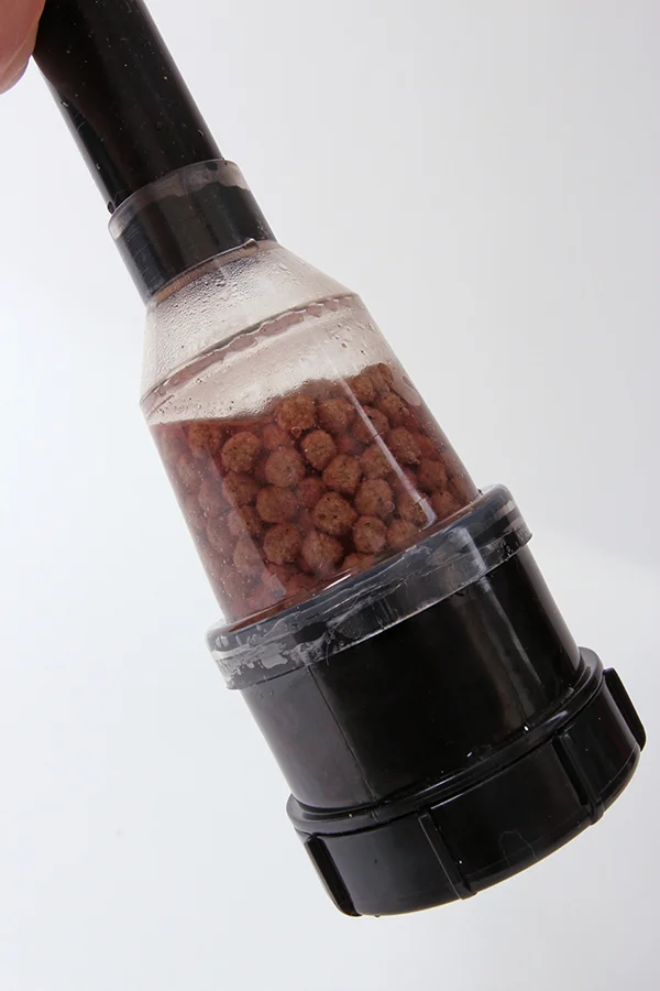 Step 3) Pump the pellets as you normally would, and allow the bait to stand for 30 seconds