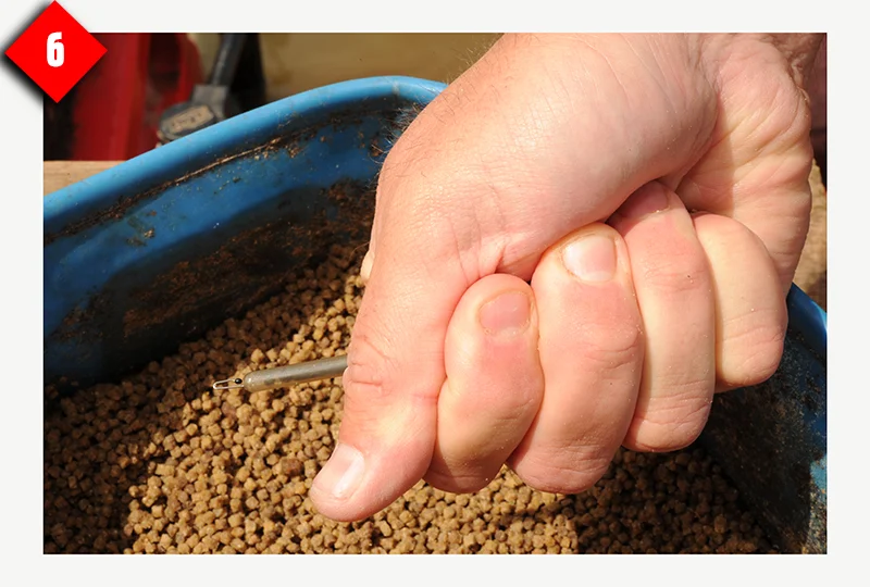 Use a firm grip to make sure the pellets are all tightly bonded