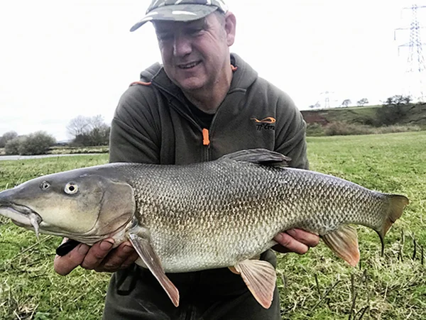 Pete Hutton 16lb 8oz.jpg