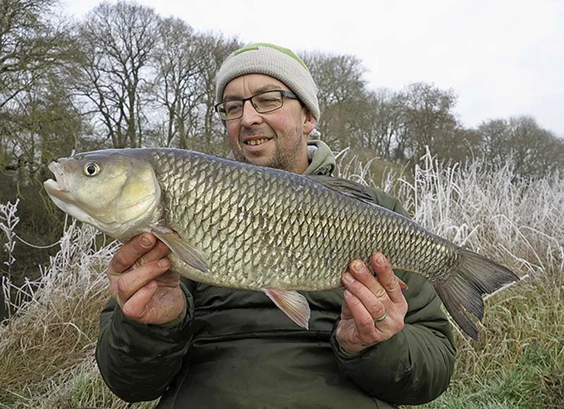 Rob Thompson 7lb 6oz chub.jpg