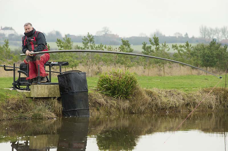 Middy ReactAcore XI20-3 Competition Match Carp Pole — Angling Times