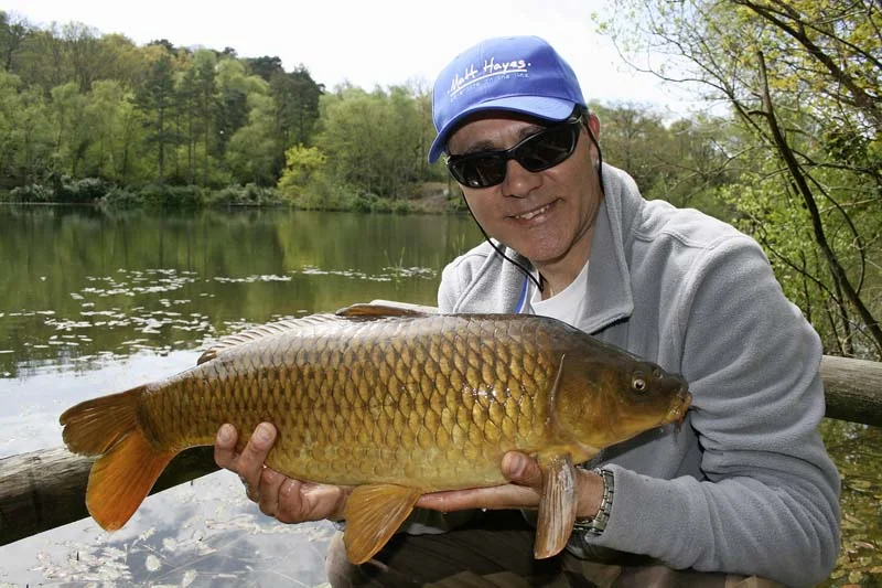 Matt Hayes with carp.jpg