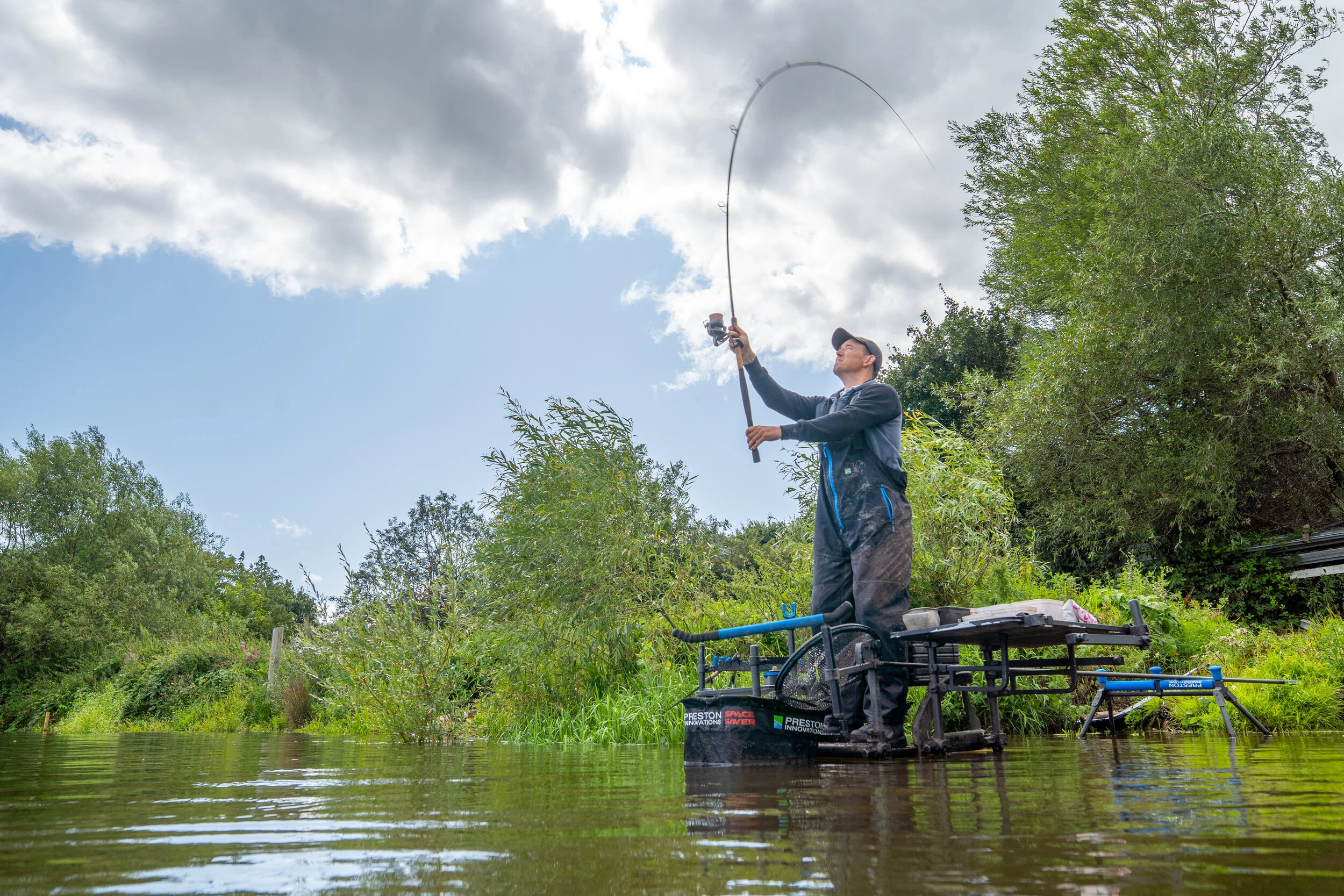 Feeder Fishing Tips Six tips to tackle large wild waters Lee Kerry