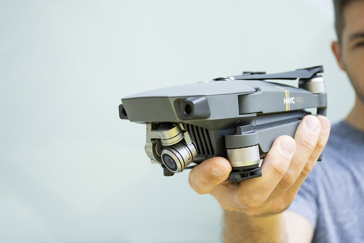 Mavic hand 3.jpg