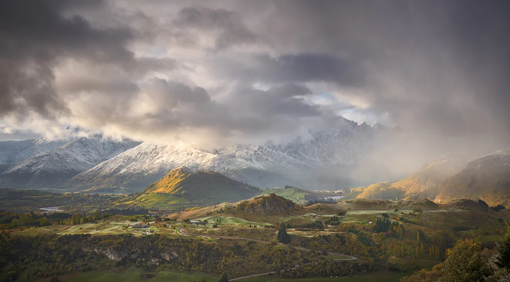 Shotover Valley NZ.jpg