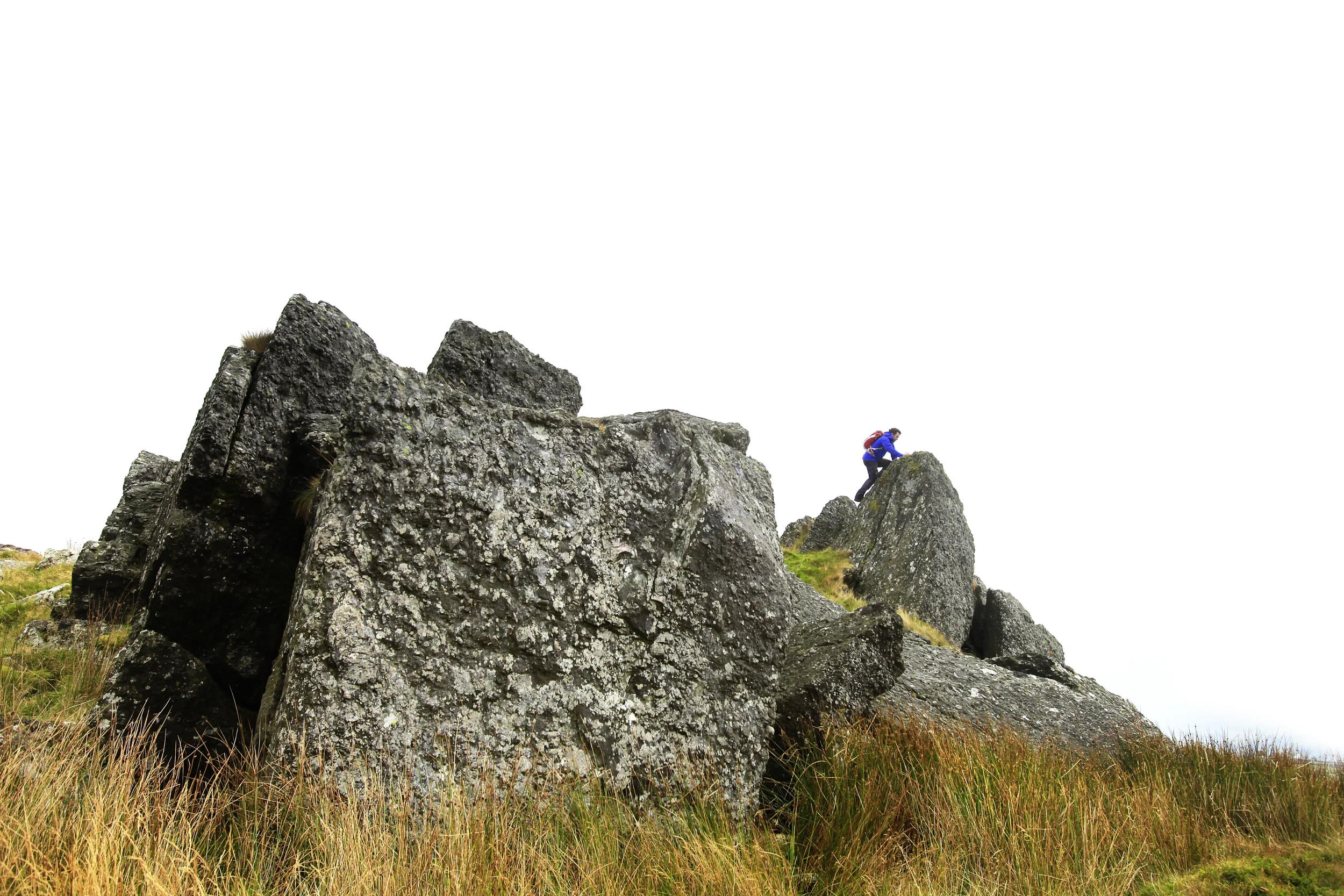 The summit rocks of Moel Tryfan. Photo : Tom Bailey © Trail Magazine