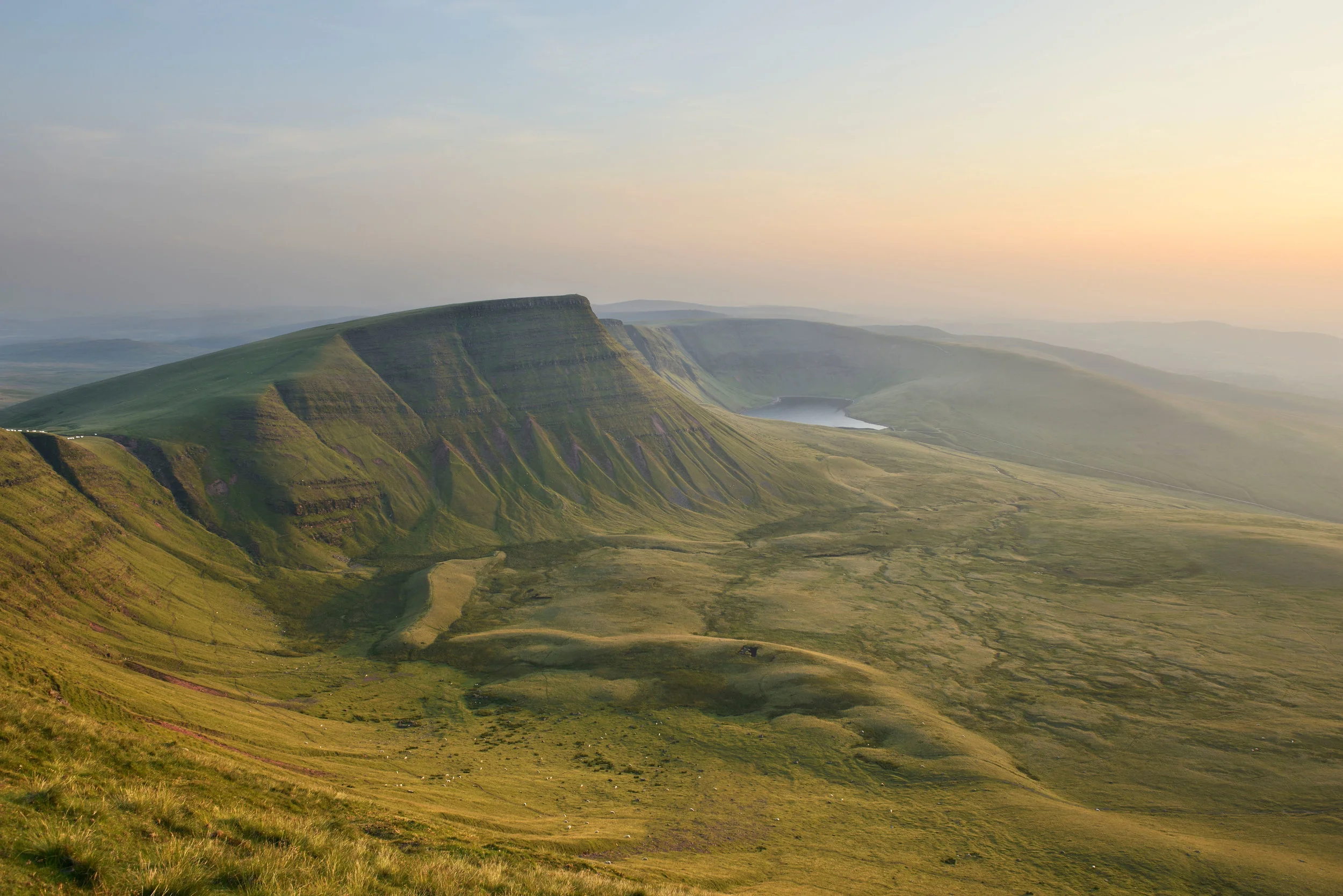 National Park Highlights Brecon Beacons — Live for the Outdoors