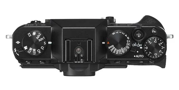 Travel friendly The X-T20 is a portable compact system camera with a body weight of just 333g. Its slender dimensions make it easy to fit in a bag or rucksack. Intuitive layout The top of the X-T20 is ergonomic, positioning the shutter release button inside the power switch, and placing the shutter speed and exposure compensation dials within easy reach of your thumb.
