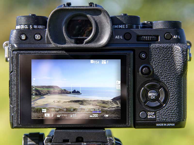 Use Live View: Many Fujifilm X-Series cameras come with a built-in electronic level that makes it easy to get a straight horizon.