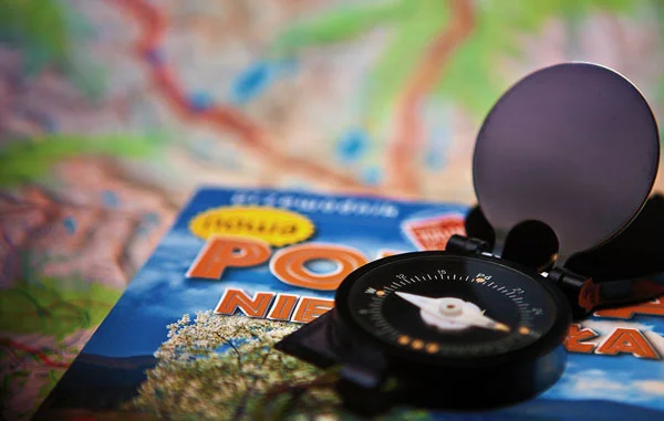 guide-892121_1920.jpg