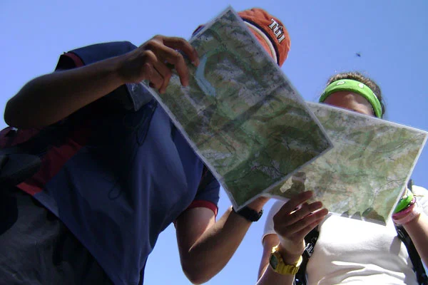 navigating-1316918_1920.jpg