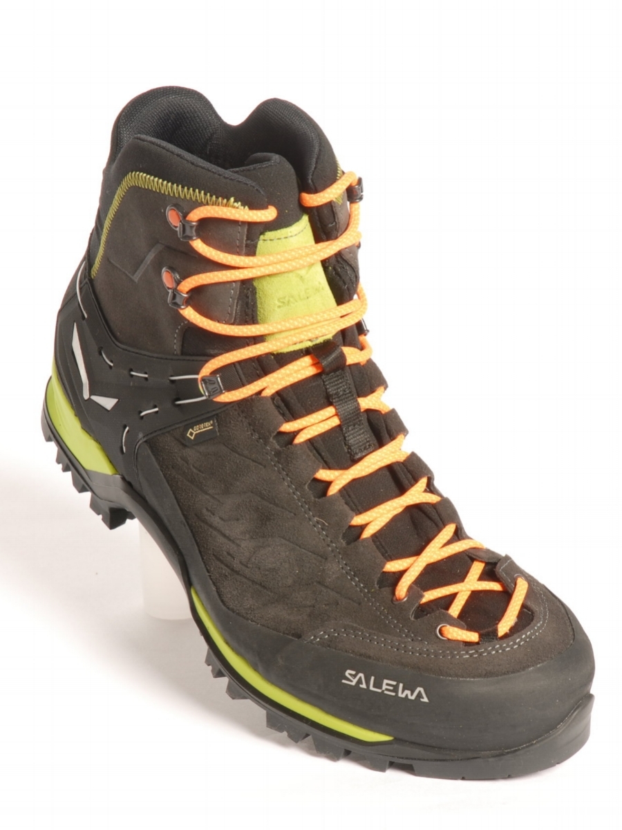 3 season hiking boots