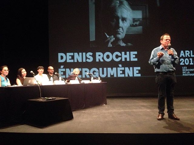 Denis Roche Énergumène. Conclusion par Bernard Comment. Avec de g à d: Nathalie Lacroix, Laure Limongi, Stephanie Solinas, Luigi Magno, Magali Nachtergael. #rencontresarles2016 #denisroche