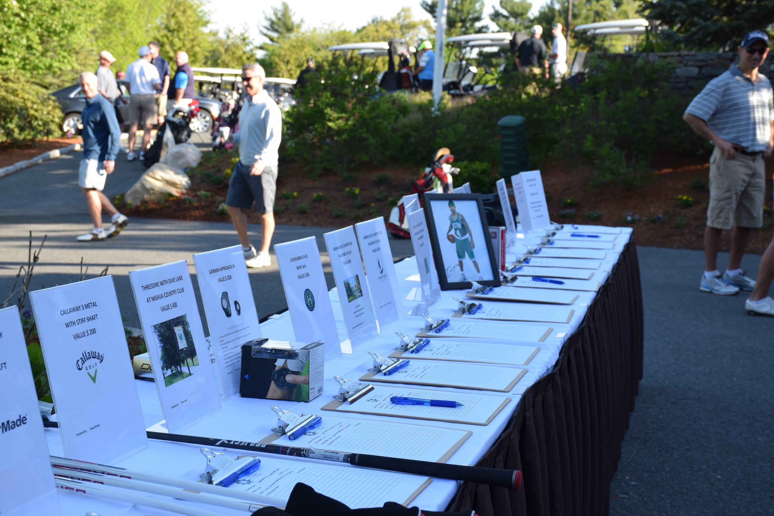 golf silent auction.jpg