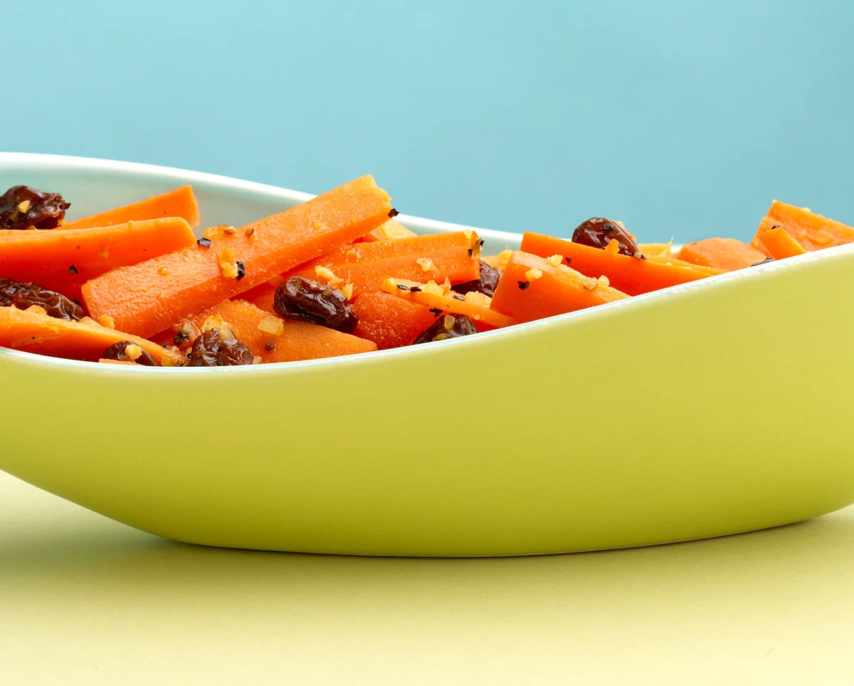 carrots-and-raisins_dash-copy.jpg