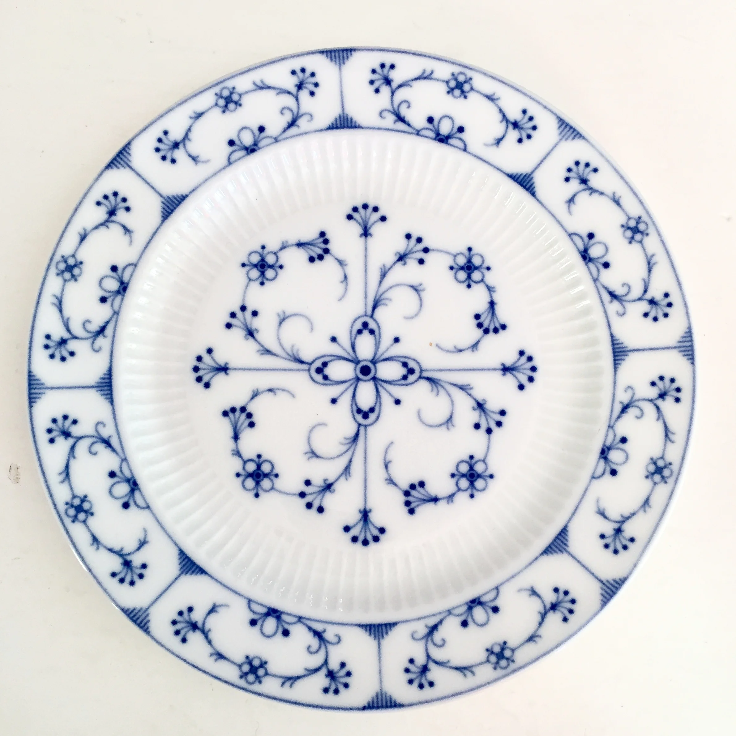Blue and White Kaiser Indigo Salad / Dessert Plates