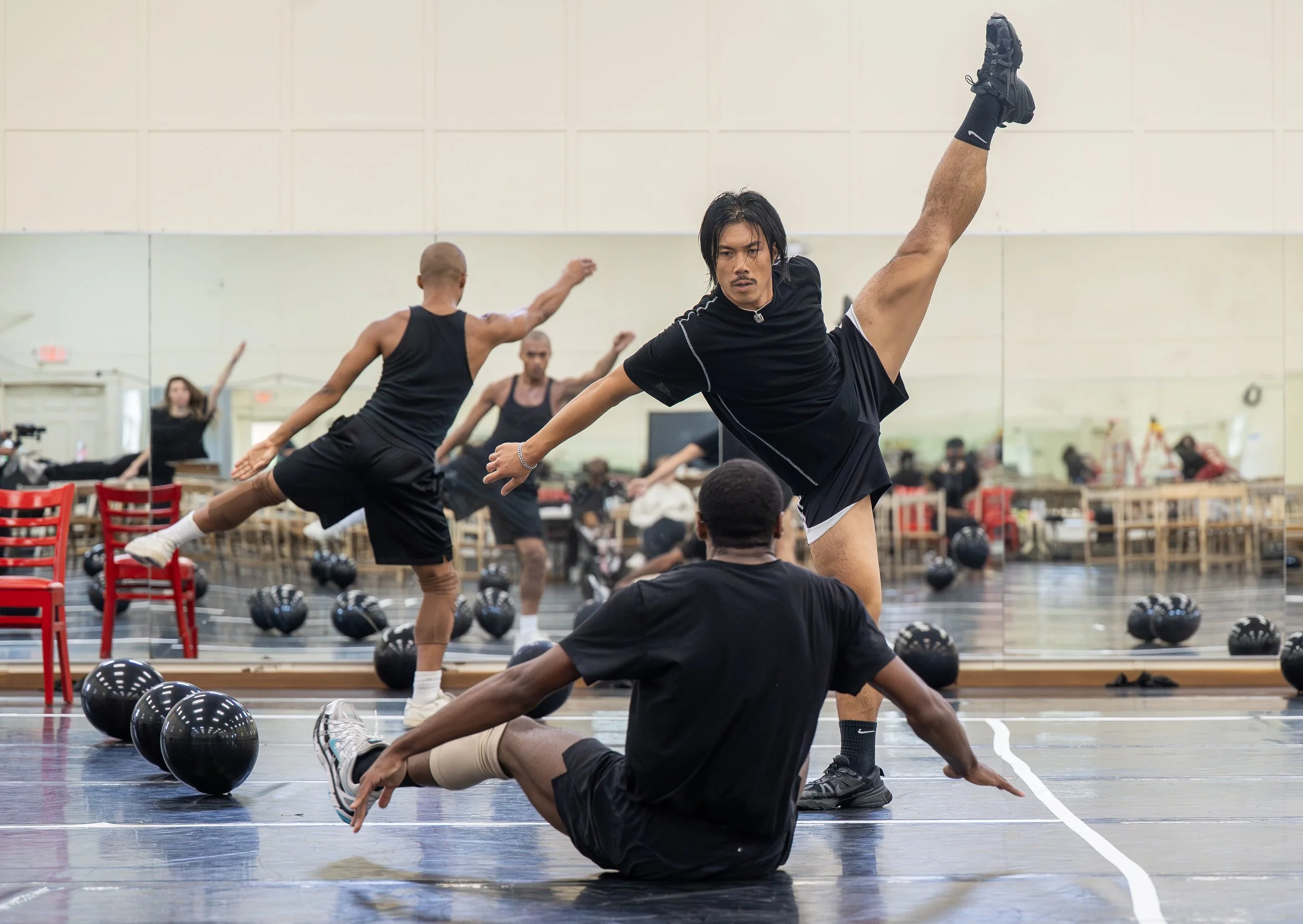 092525_FeatherTheory_Rehearsal_DM_17.jpg