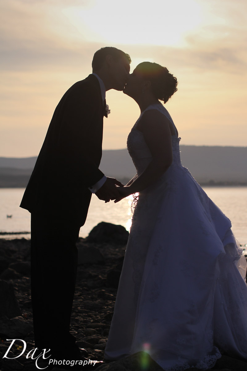 wpid-Wedding-Photography-at-sunset-in-Montana-6518.jpg