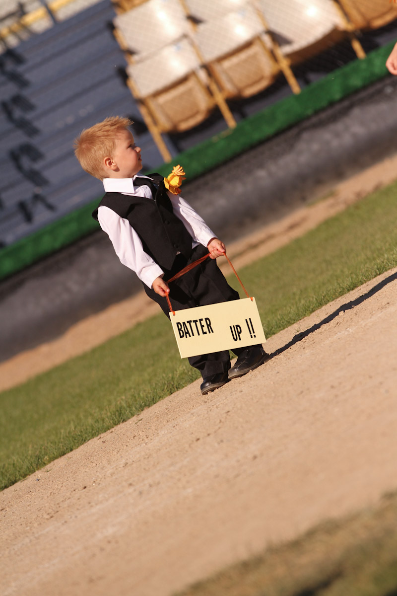 wpid-Wedding-in-baseball-stadium-4275.jpg