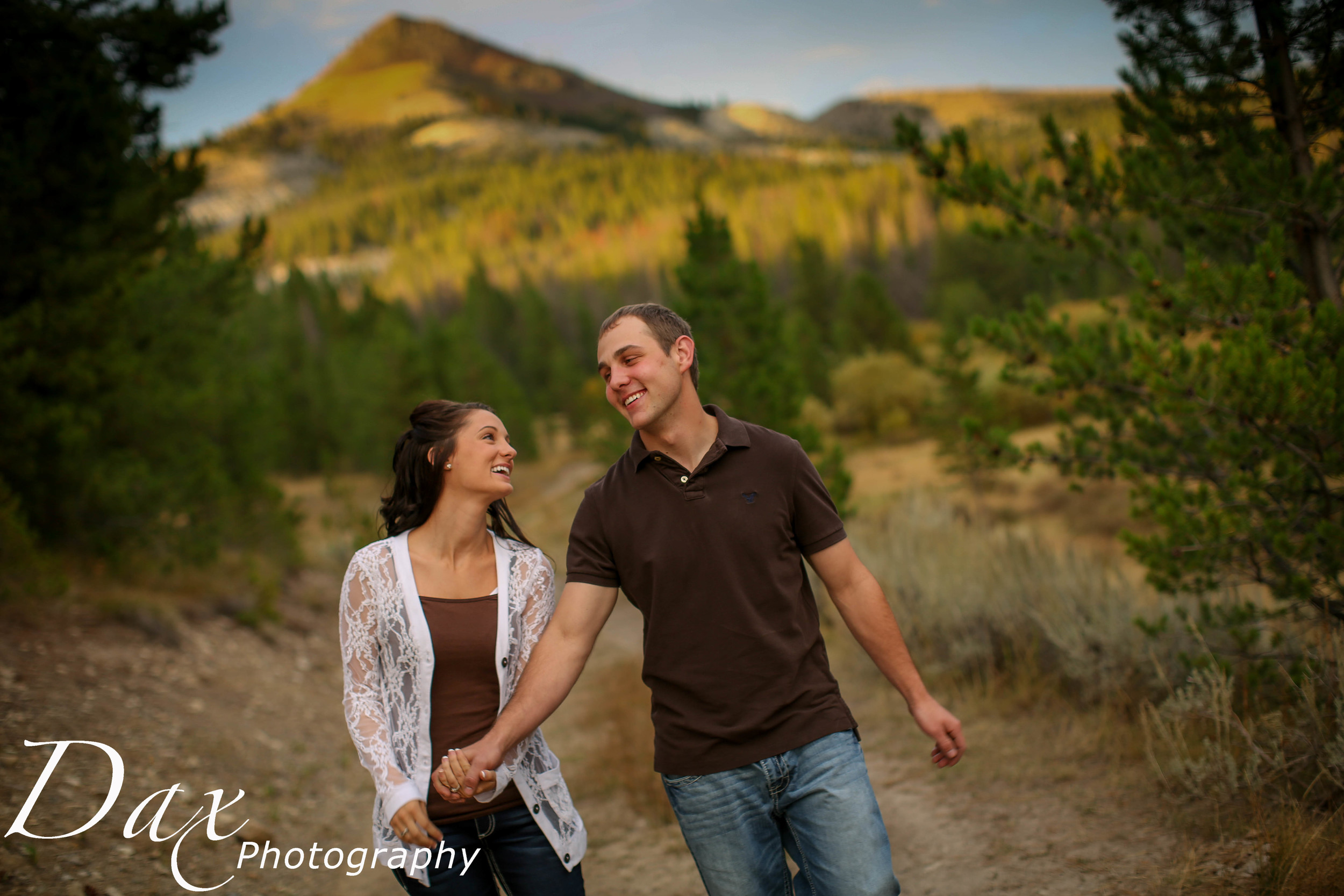 wpid-Montana-photographer-Engagement-Portrait-45821.jpg