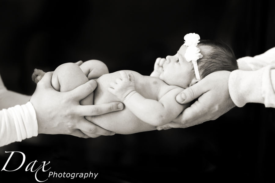 wpid-Missoula-photographers-newborn-portrait-Dax-21.jpg