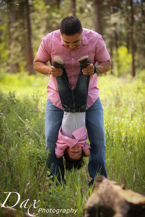 wpid-Family-Portrait-Photographers-Missoula-Montana-Dax-3713.jpg