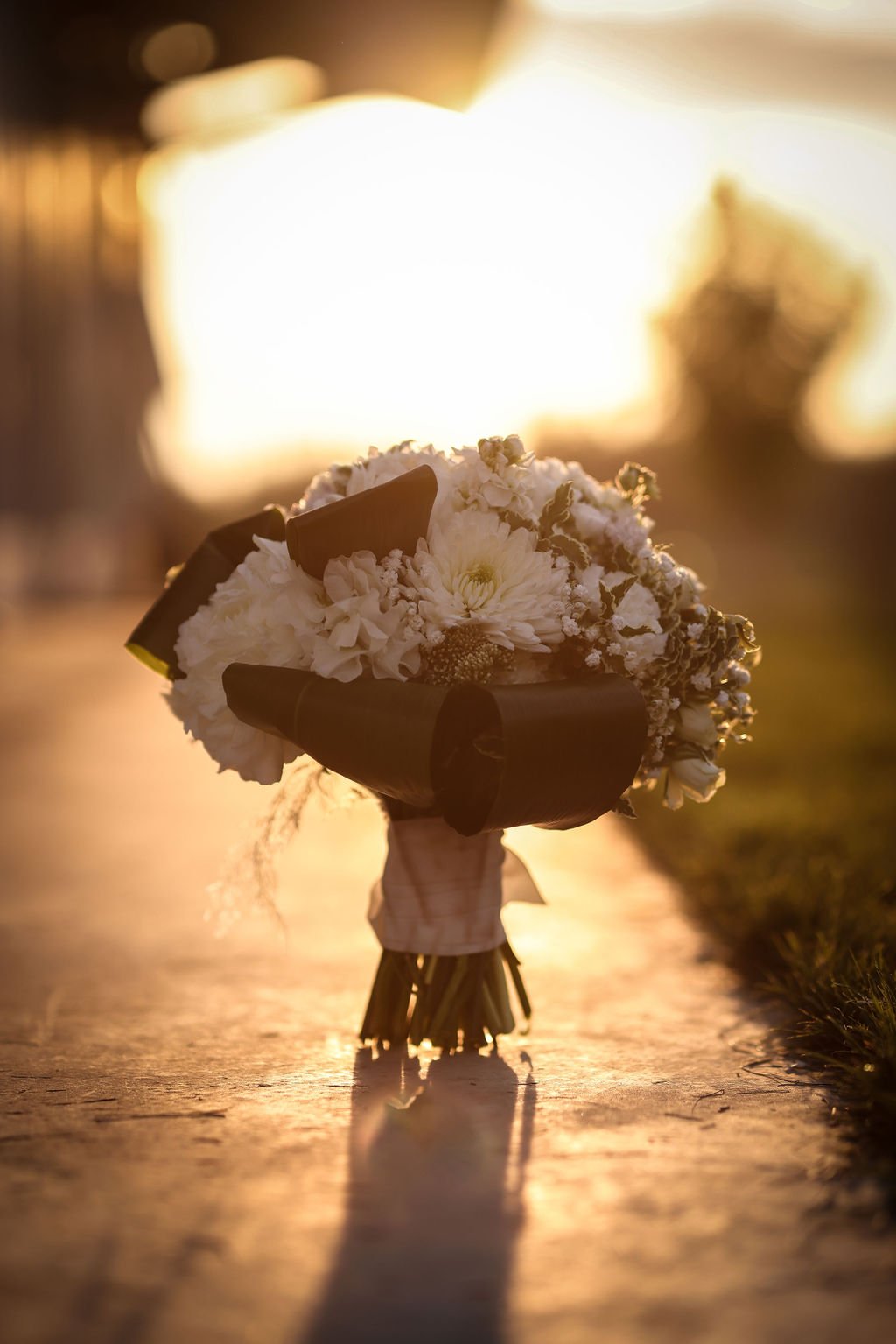 Beautiful bridal bouquet at silver knot.jpg