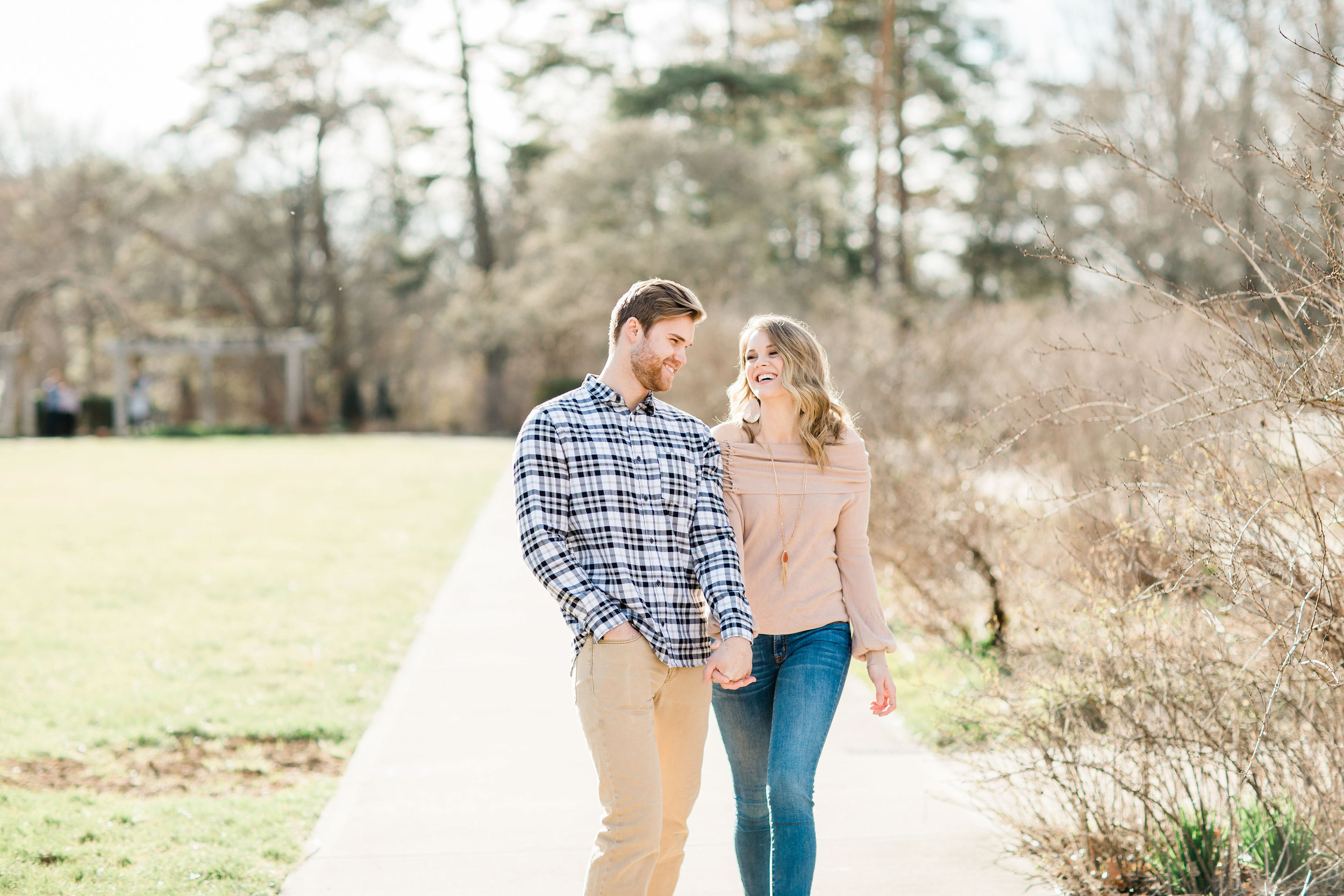 cincinnati wedding photographer ault park engagement (5 of 23).jpg