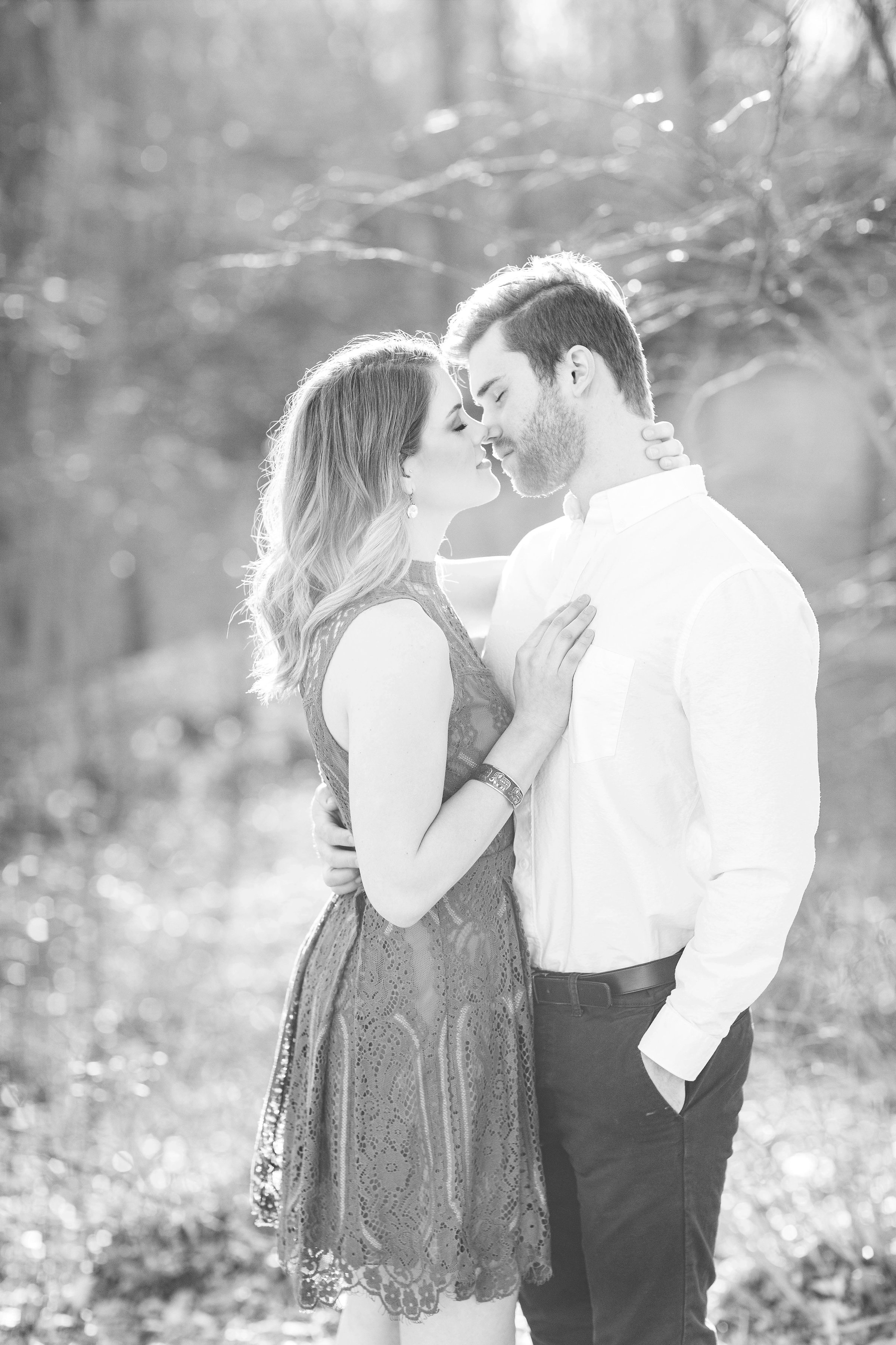 cincinnati wedding photographer ault park engagement (11 of 23).jpg