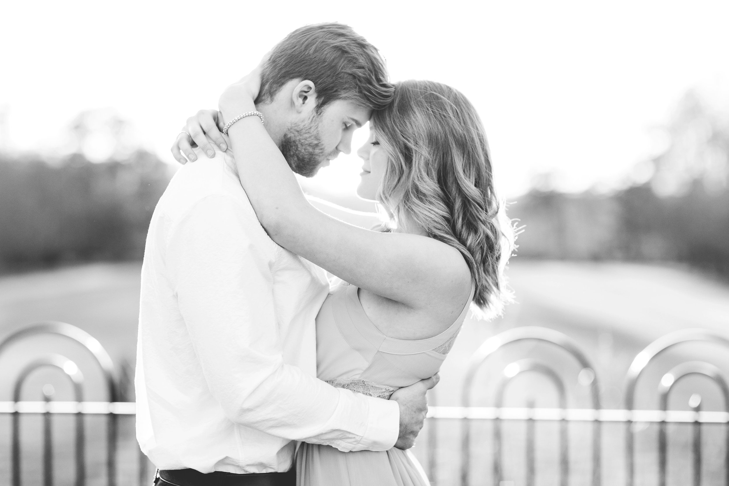 cincinnati wedding photographer ault park engagement (18 of 23).jpg