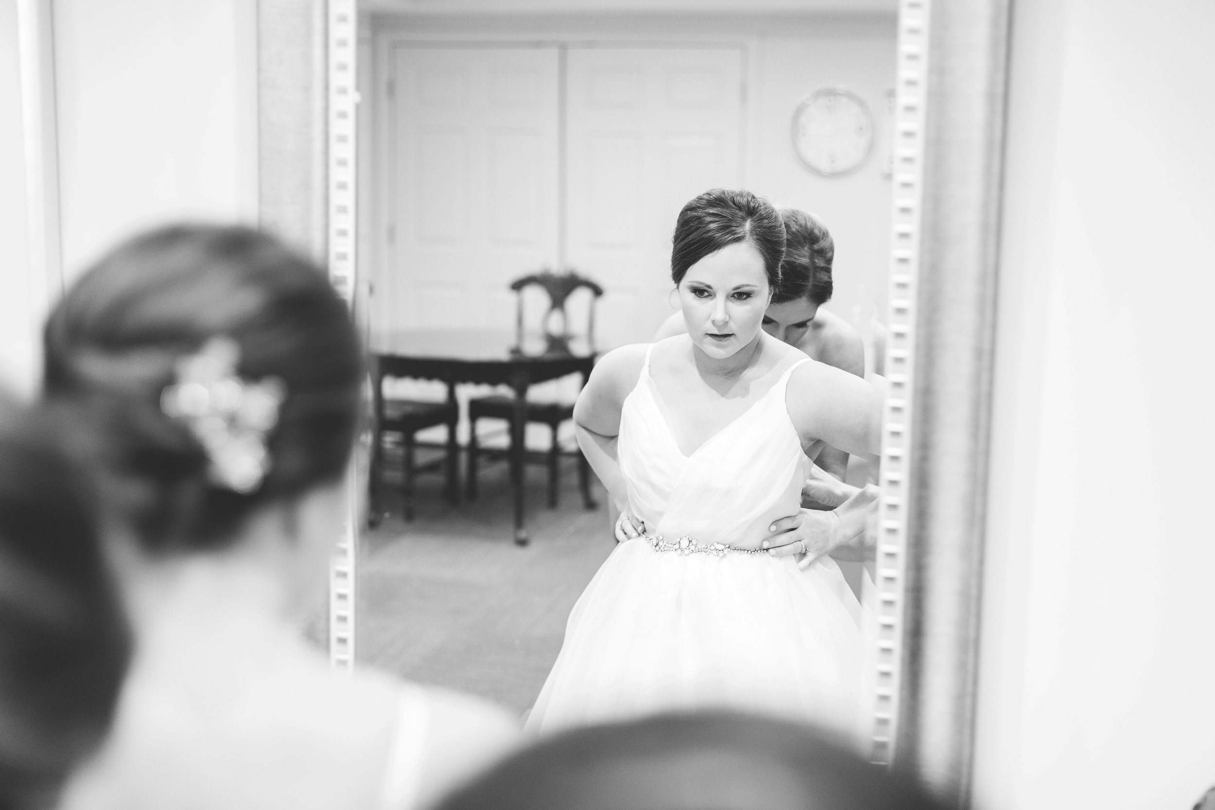 cincinnati wedding photographer carnegie center  (9 of 11).jpg
