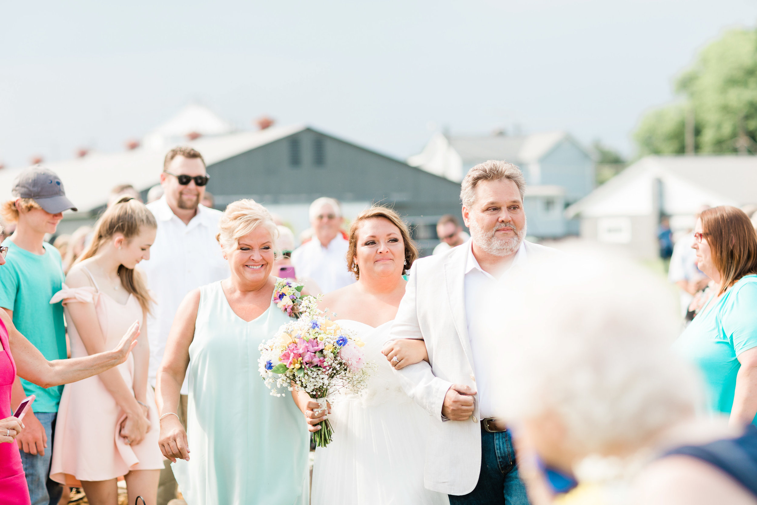 barn wedding blanchester ohio photographer-26.jpg