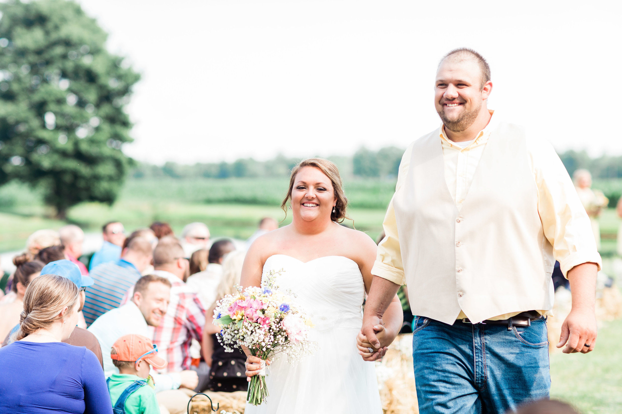 barn wedding blanchester ohio photographer-29.jpg