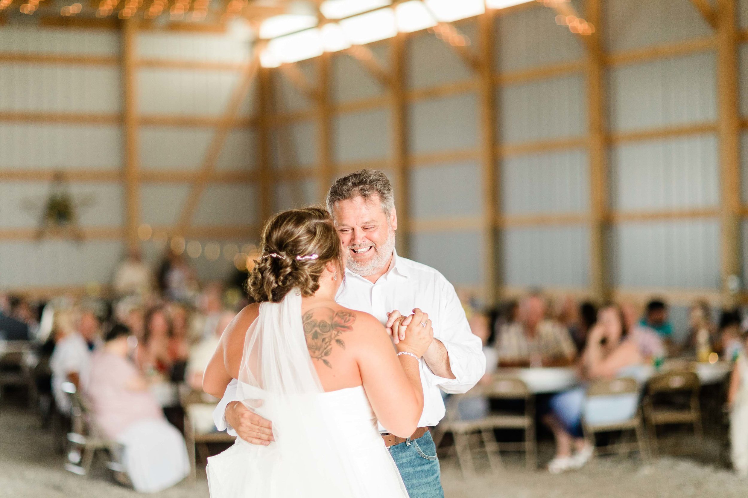 barn wedding blanchester ohio photographer-33.jpg