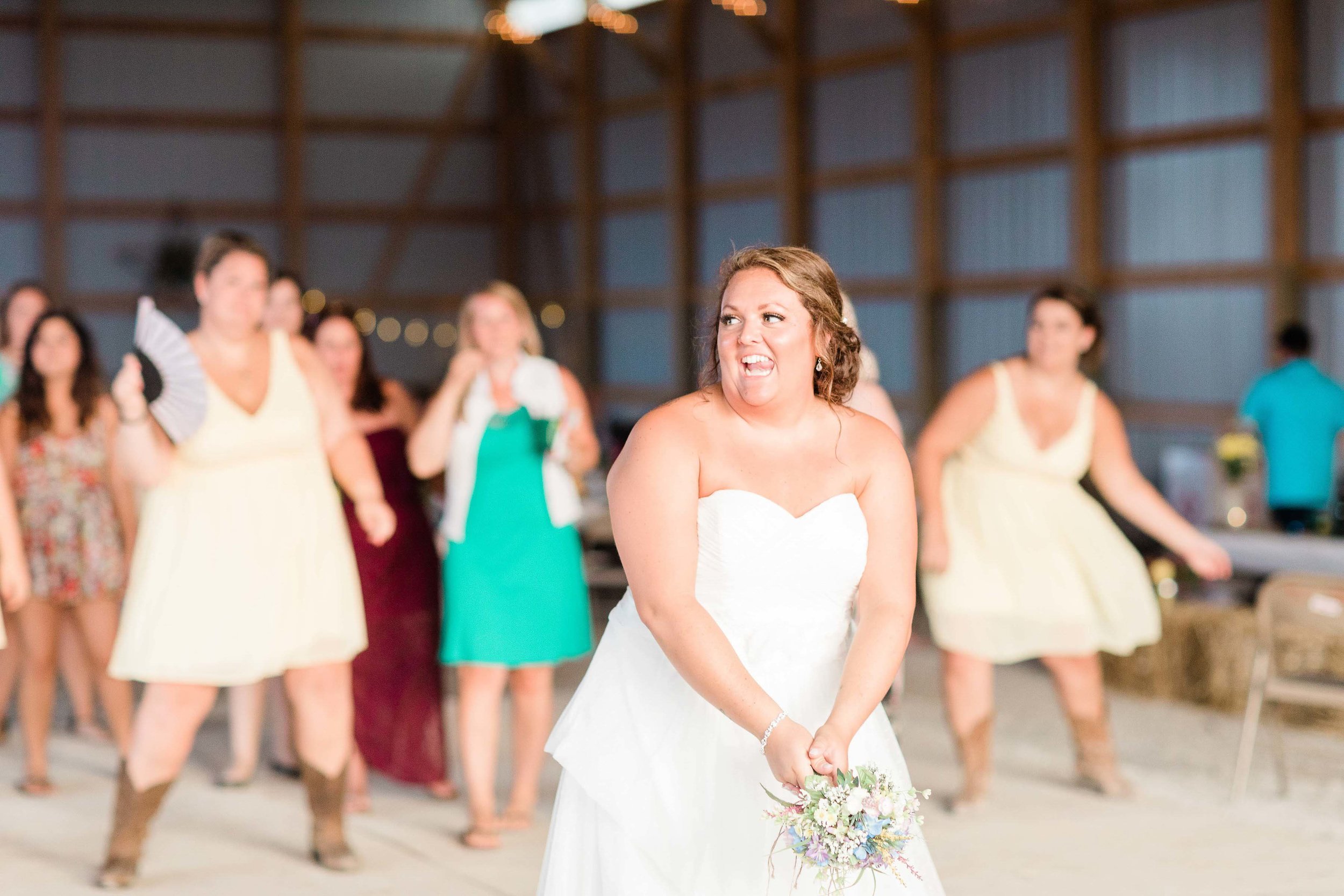 barn wedding blanchester ohio photographer-40.jpg
