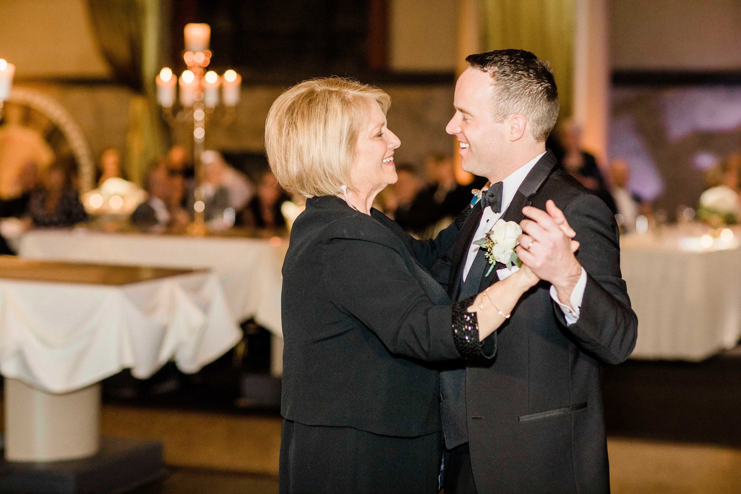 the bell event center cincinnati reception-56.jpg