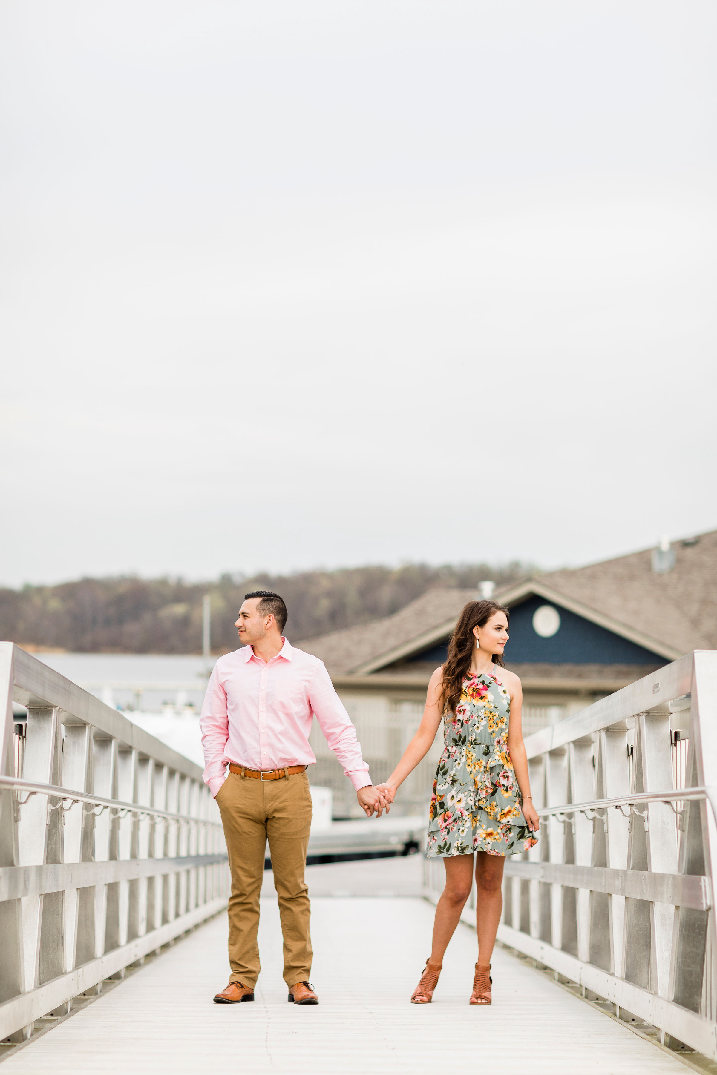 cincinnati engagement photographers.jpg